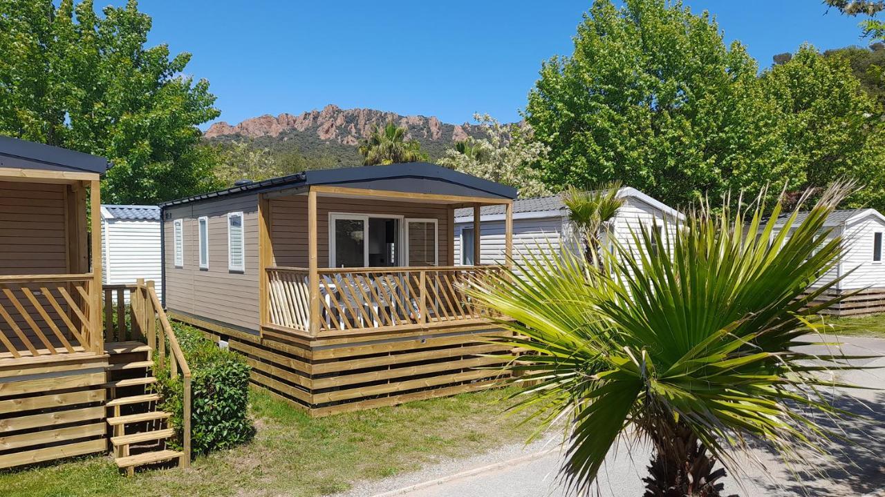 Camping Vallee Du Paradis Saint-Raphaël Zewnętrze zdjęcie